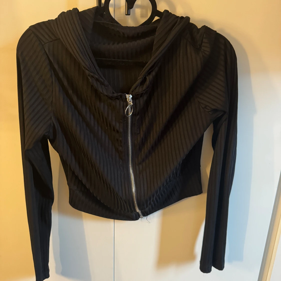 Tröja med dragkedja 