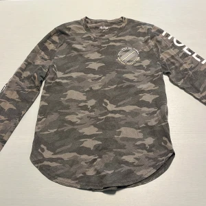 Hollister tröja  - Storlek: S 