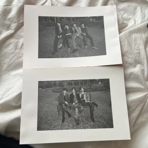 Små BTS affischer från albumet BE - 15kr styck.