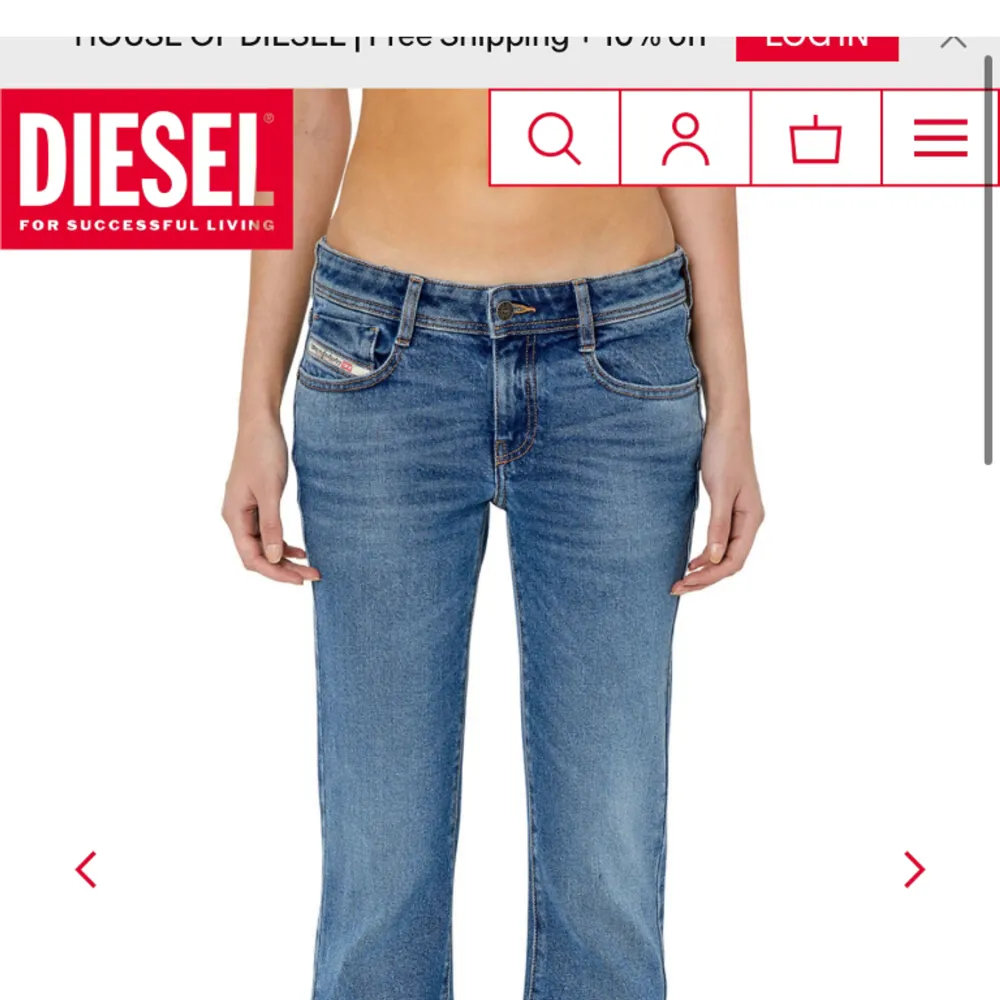 Snygga jeans från diesel i superbra skick. Nypris ca 1200 kr. Storlek 27, skriv för mer info💕L:30. Jeans & Byxor.
