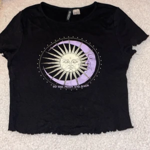 H&M trlja - Bra skick