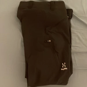 Haglöf byxor-400 kr - Haglöf byxor storlek M. Herr byxor säljs för 400 