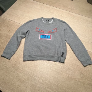 Fendi try - Fendi try sweater medium