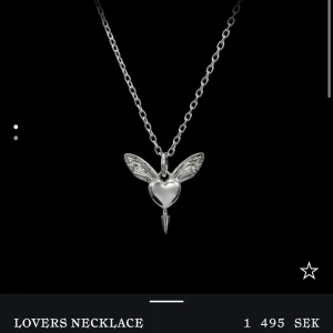 Maria Nilsdotter halsband  - Helt nytt Maria halsband💞Köpte med den tjockare kedjan! Kommer tyvärr inte till användning 🥰