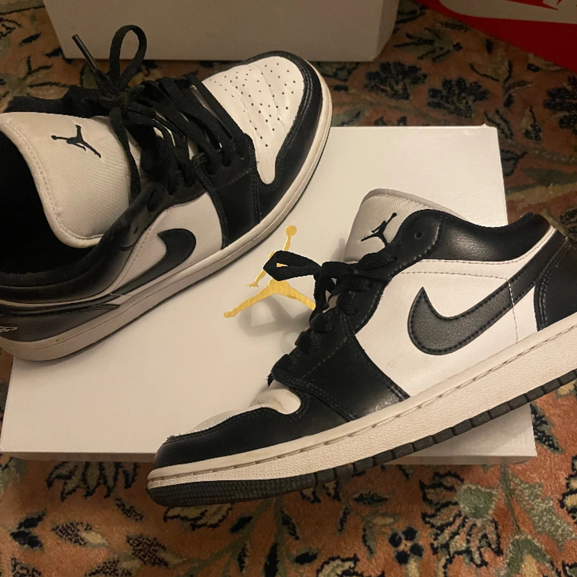 Jordan 1 