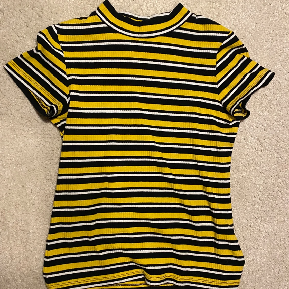 färgglad randig tröja - 90