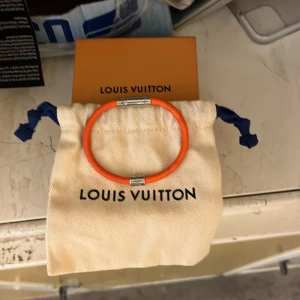Louis Vuitton armband - Sold before post