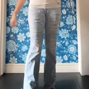 Coola lågmidjade jeans - Jättefina jeans som tyvärr inte passar längre!❤️