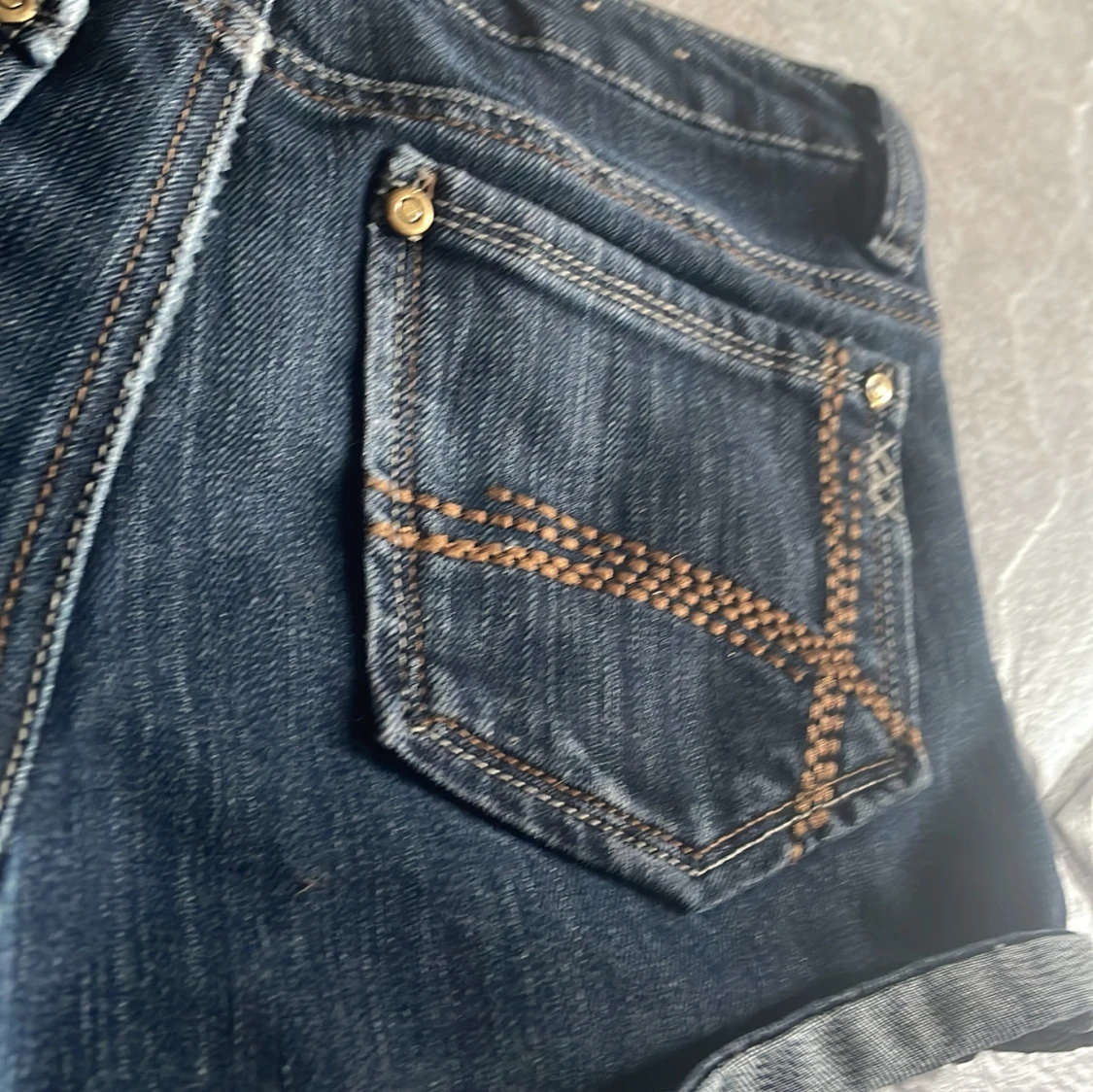 Lågmidjade shorts - 91