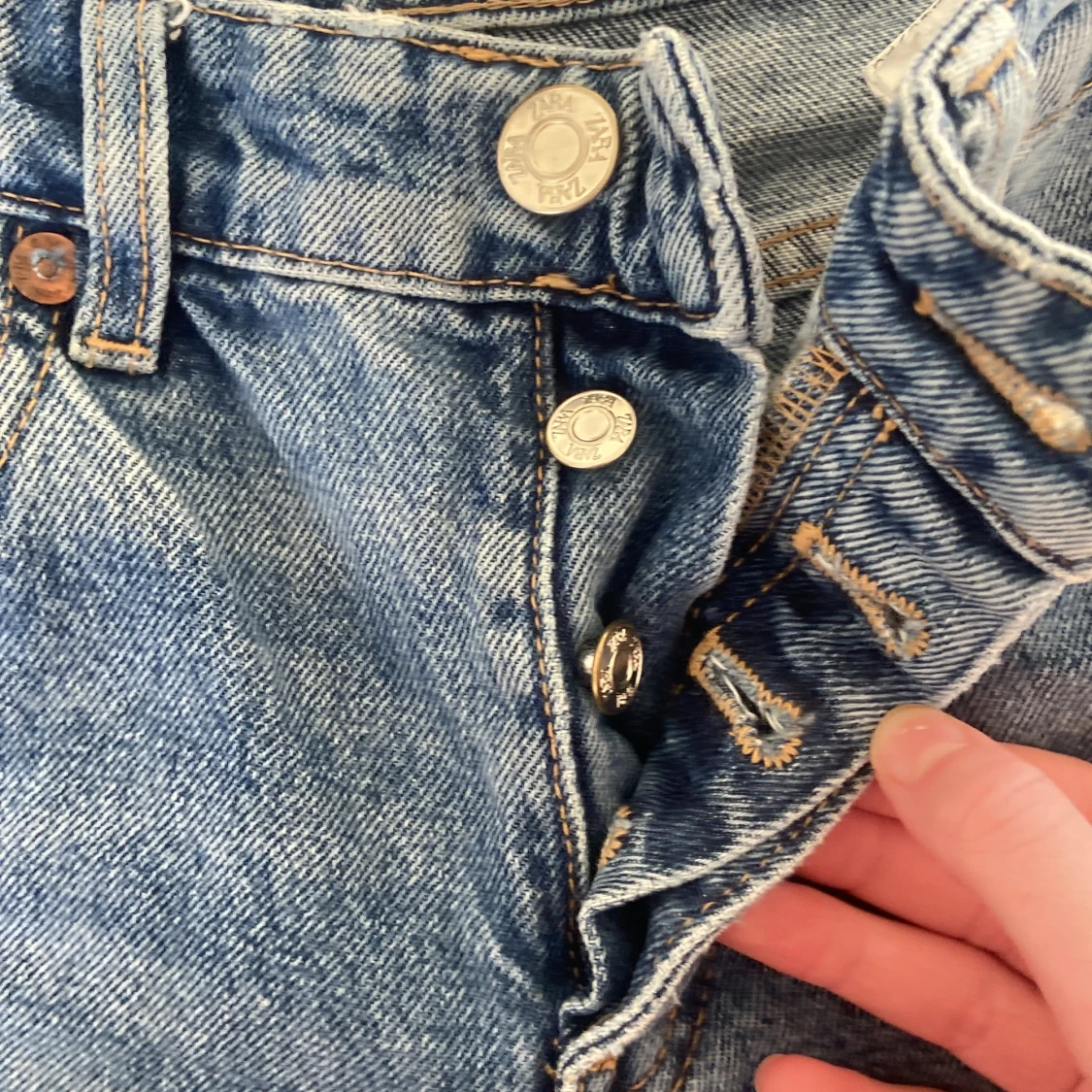 Jeans ifrån ZARA i storlek 34❤️😊 - 91