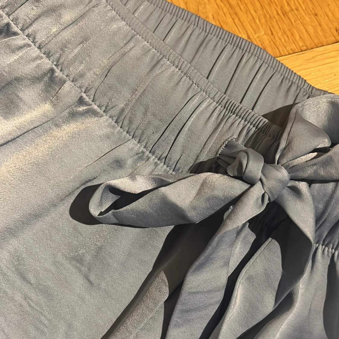 helt nytt pyjamasset som aldrig används eftersom den var för liten - 91