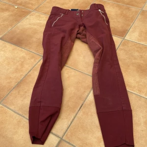 Ridbyxor  - Fint skick dock använda nypris 800