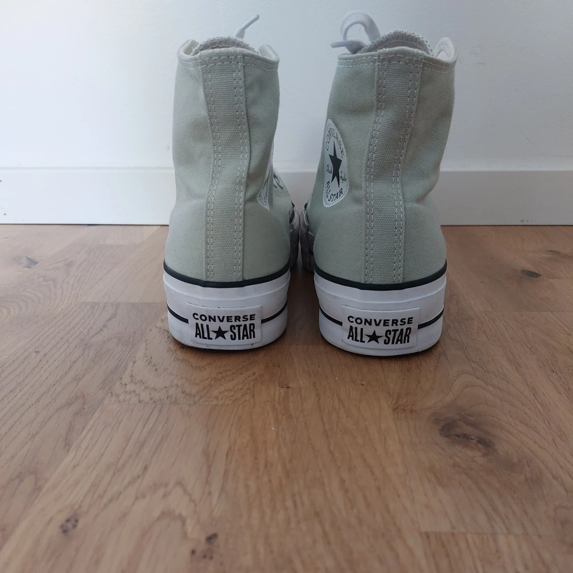 Chuck taylor Converse shoes. - 93