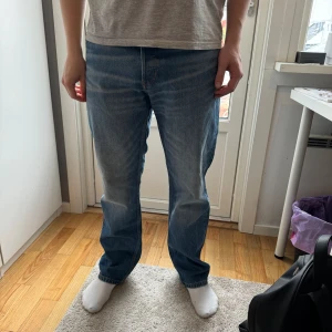 Weekday Jeans - Nyskick! Storlek 32/32