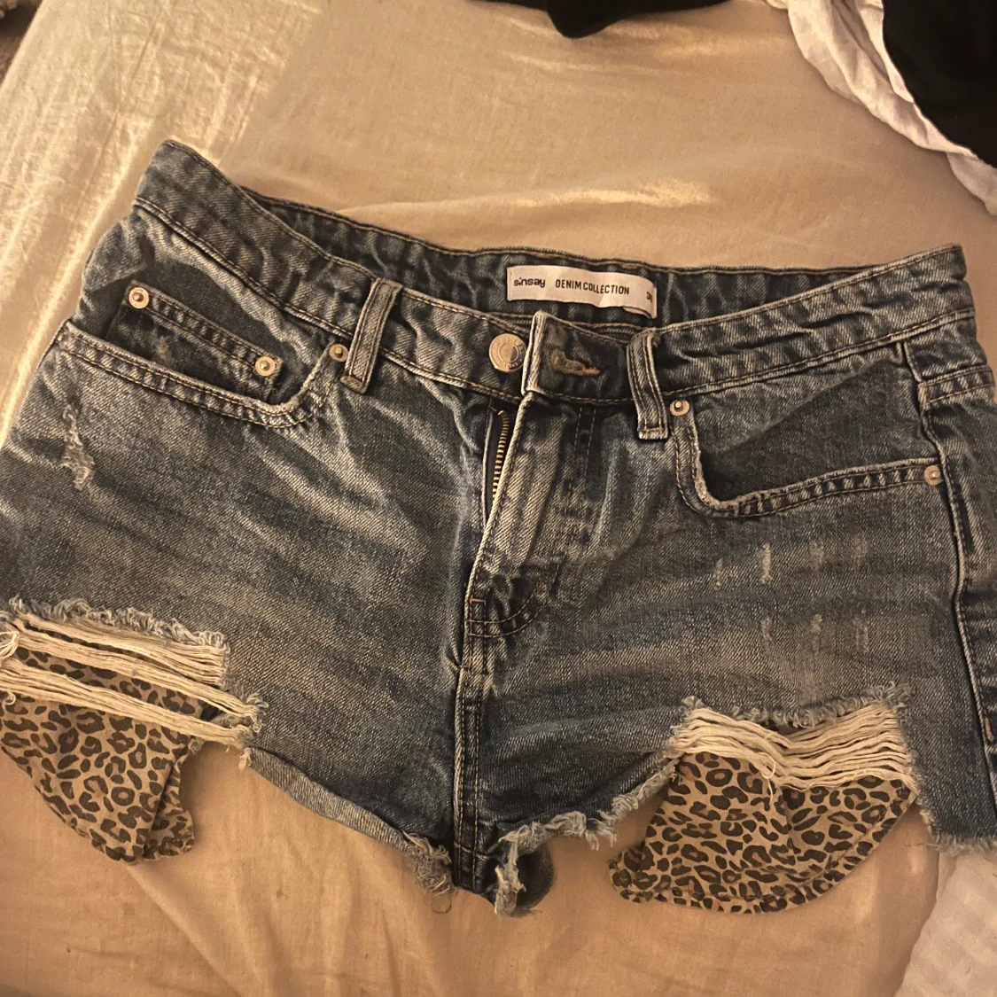 Leopard jeansshorts😍🥹