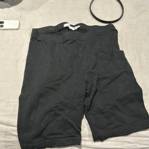 Gyckel byxor  - Ett par basisk gyckel byxor från lager 157 i storlek 160 