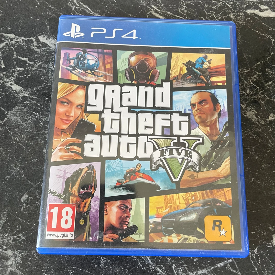 GTA 5 - PS4 