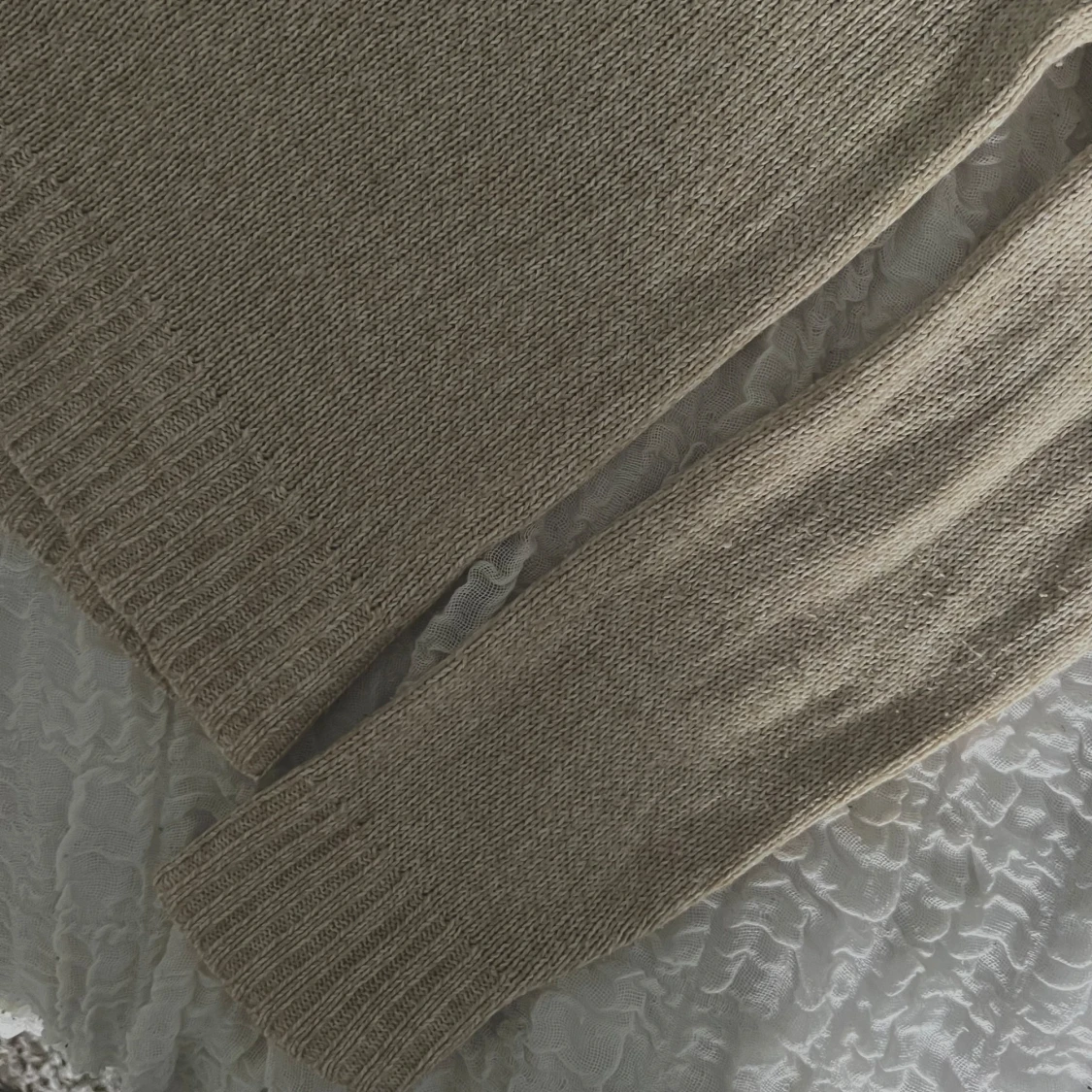 Stickad tröja  - 91