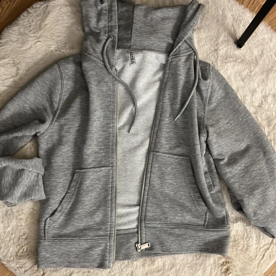 Grå hm tröja 