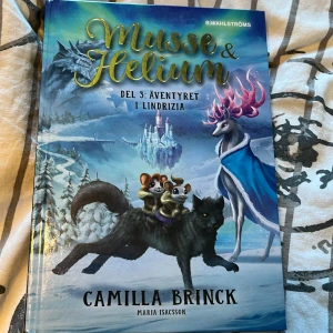  Musse och helium. Äventyret i Lindrizia. Del 3 - Riktigt bra bok för alla åldrar skulle  starkt rekommendera. 