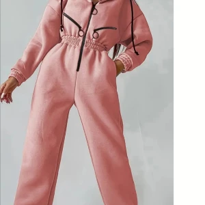 Jumpsuit - Ny. Passar stl XS t S. Rosa.