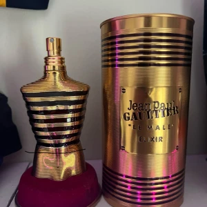Jean Paul Gaultier la male elexir typ 40-45ml kvar av 125! - 40-45ml kvar av 125ml av Jean Paul Gaultier la male elexir!!!