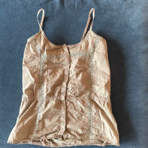Linne - Gullit linne i storlek Xs-S❤️