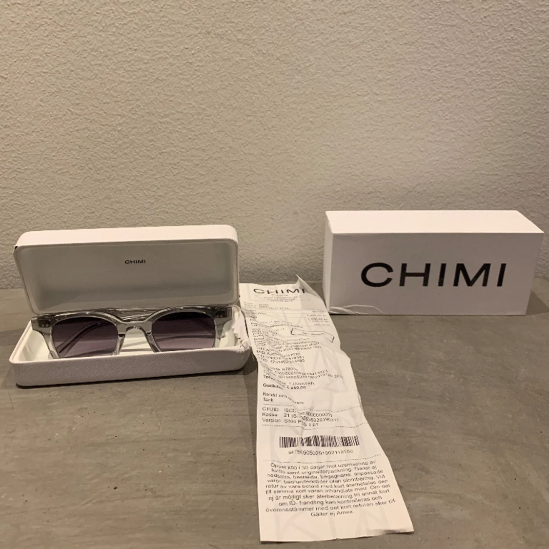 Chimi 02 grey