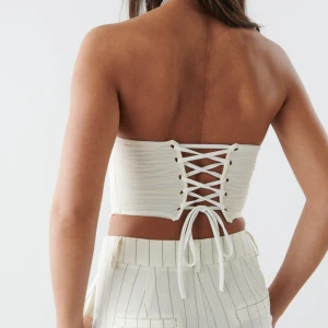 korsett topp Gina - Korset topp storlek M  men kan justeras❤️