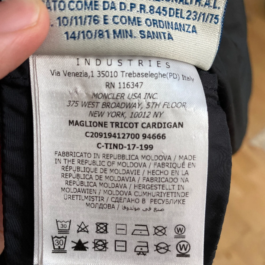 Moncler cardigan - 91