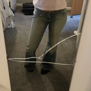 super snygga vintage jeans - mammas gamla jeans från replay, använder aldrig men så snygga och långa på mig som är 170cm💕