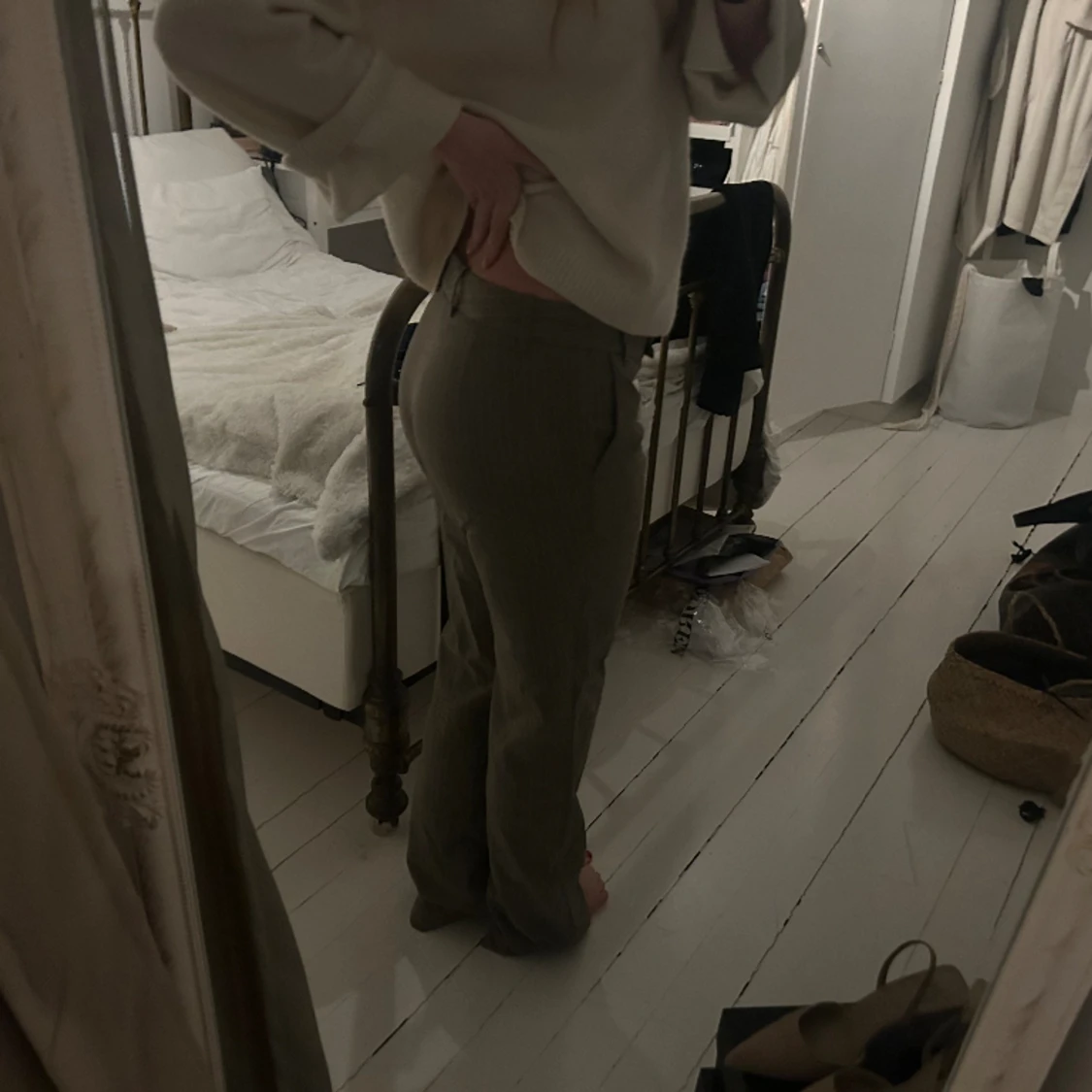 Lågmidjade kostymbyxor - 90