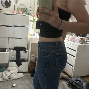 low flare  - storlek S använda max 4 gånger