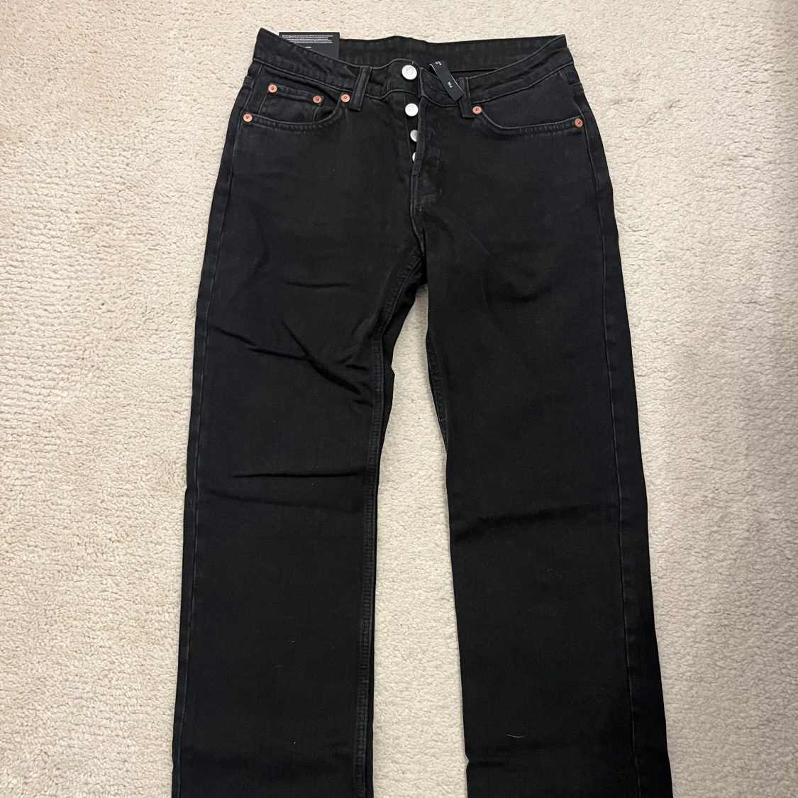 Svarta jeans 