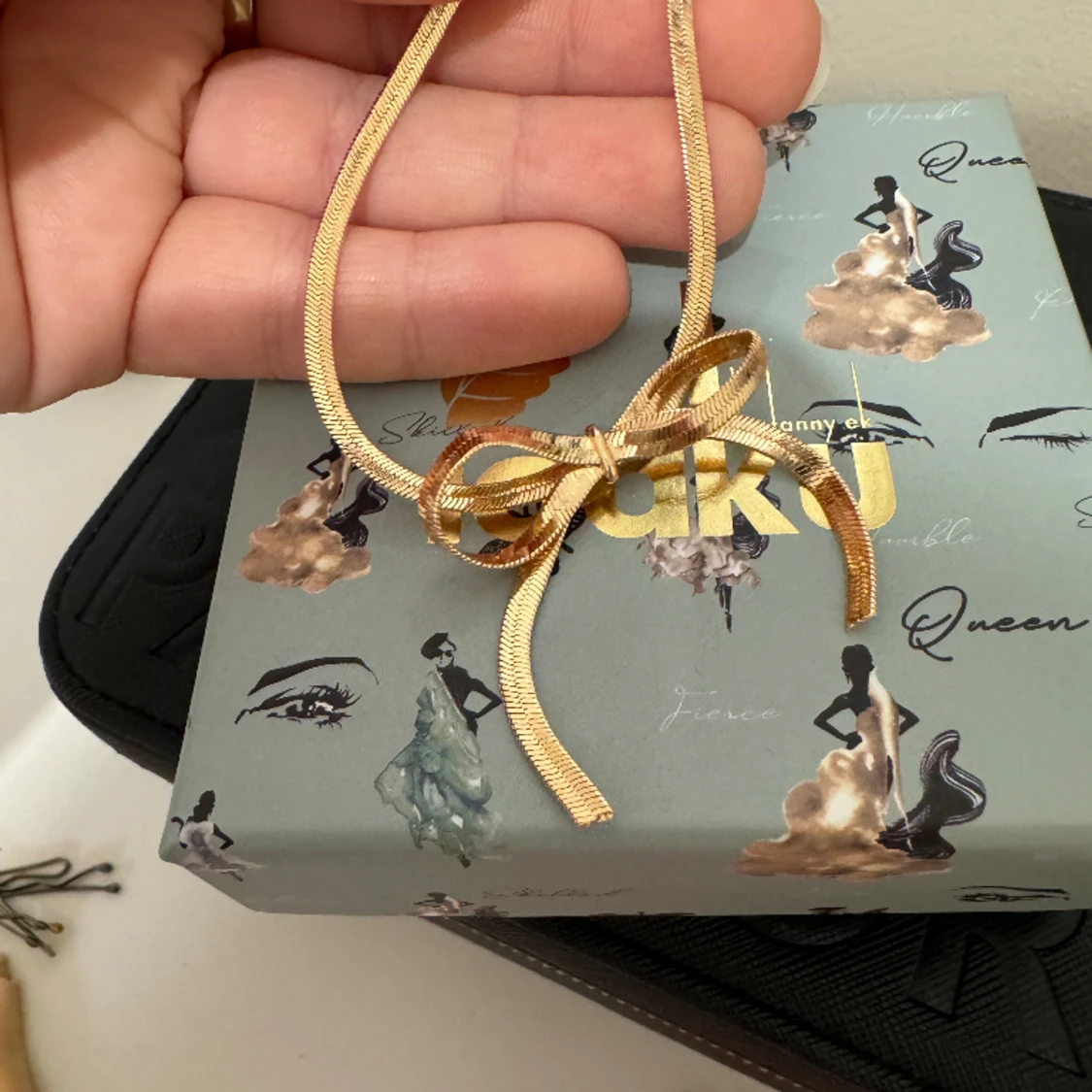 Rosett halsband  - 91