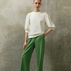 Topp - Kommer från Zalando, fint skick då den använts 1 gång🩷