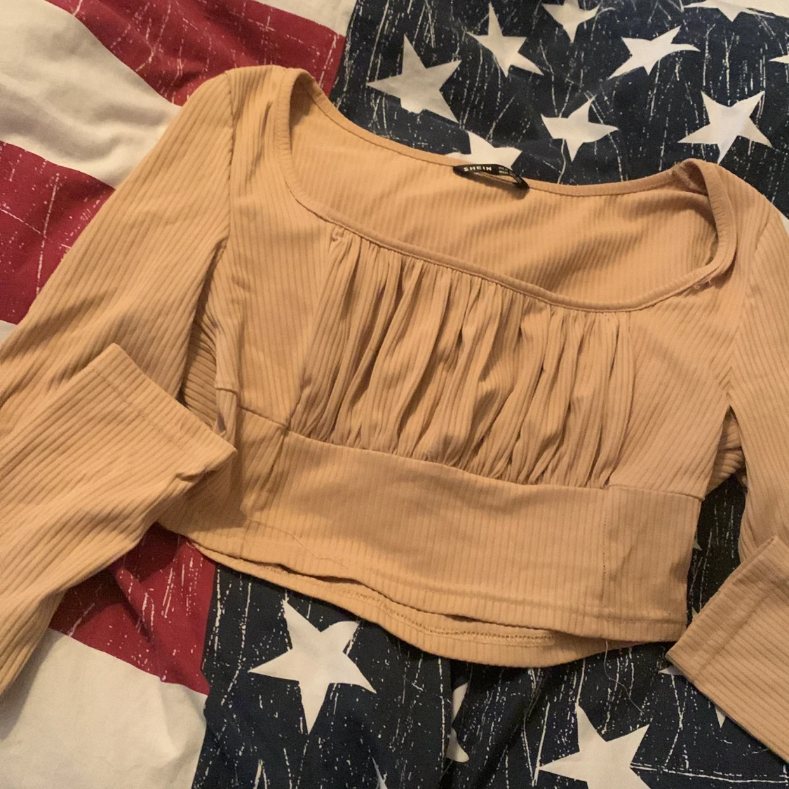 Beige långärmad topp 