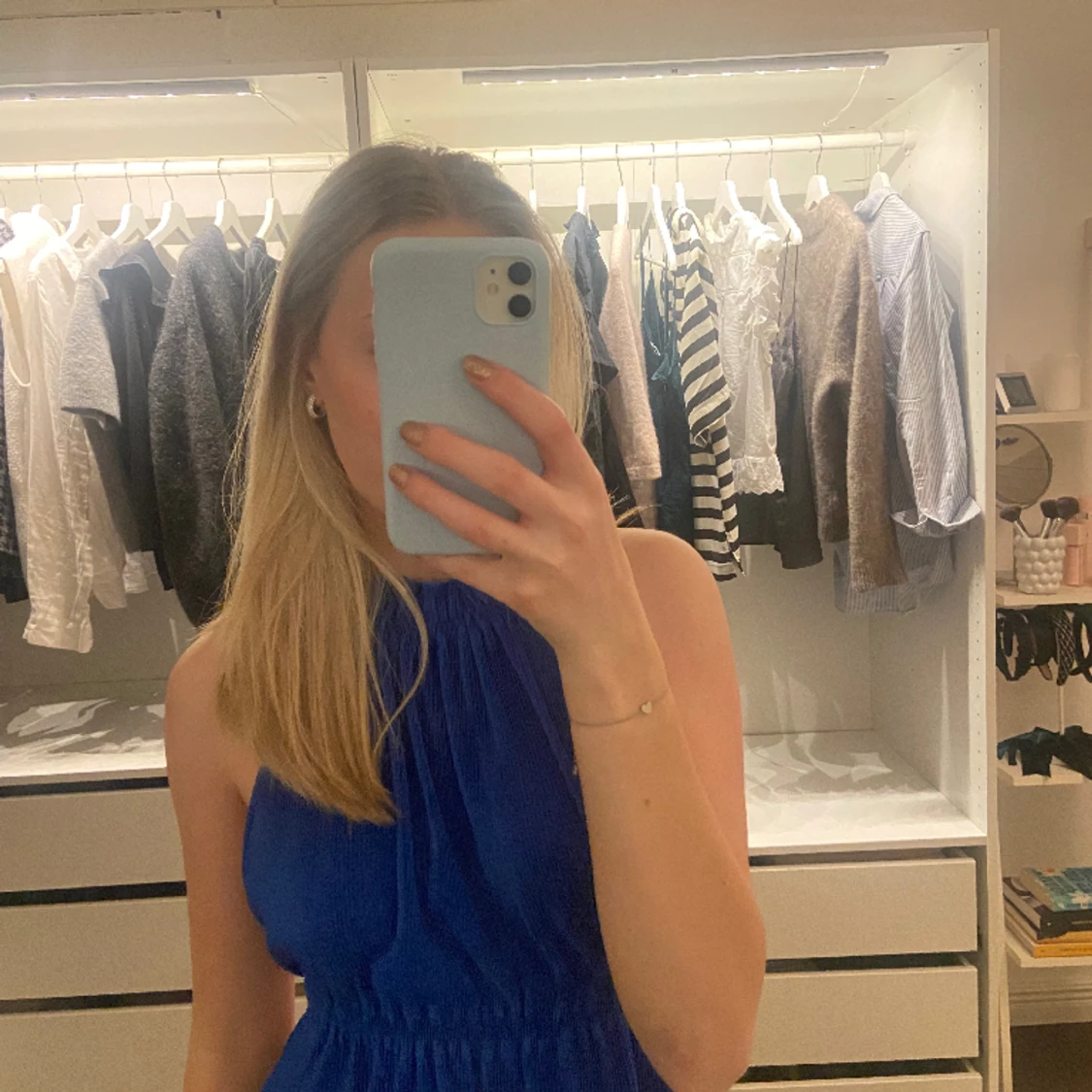 Mörkblå plissera halterneck topp  - 91