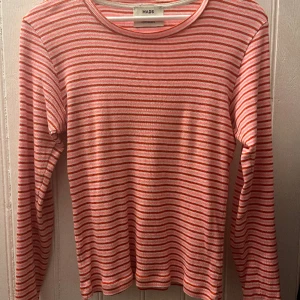 MADS NØRGAARD TRÖJA - Snygg rosa långärmad tröja från Mads Nørgaard! S/M