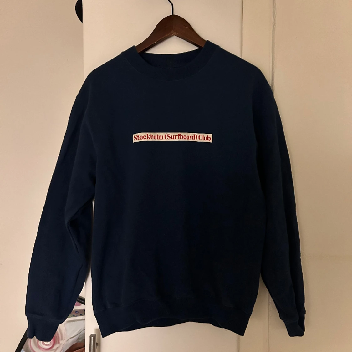 Stockholm Surfboard Club sweatshirt 