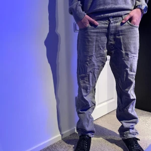 Jack&jones  - Super snygga gråa jeans!