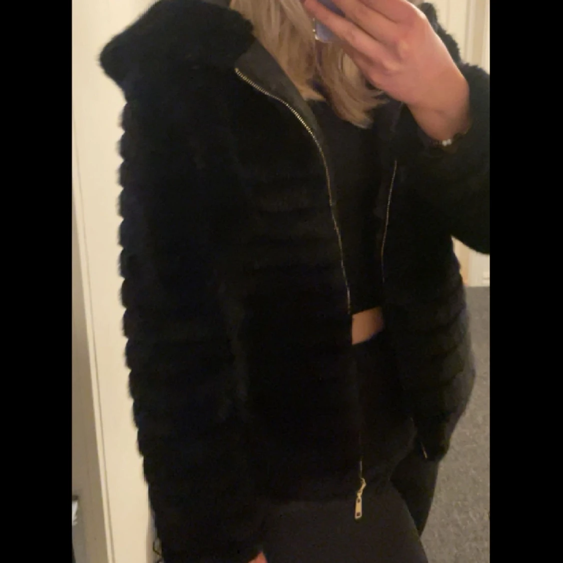 Svart snygg pälsjacka💋💋 - 90