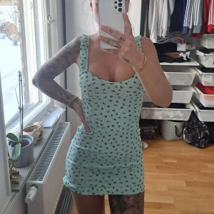 Klänning  - Passar xxs-xs 