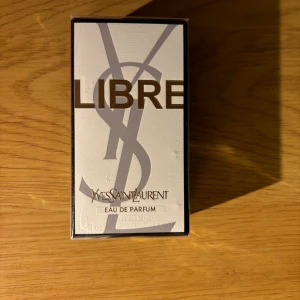 Ysl libre  - Oöppnad ysl libre parfym, 50 ml. 