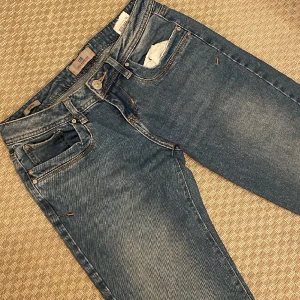 Ltb Lågmidjade jeans - Knappt använda, pris kan diskuteras