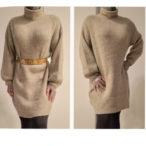 Poloklänning  - Polotröja/klänning. Oversize. Zara. S/M