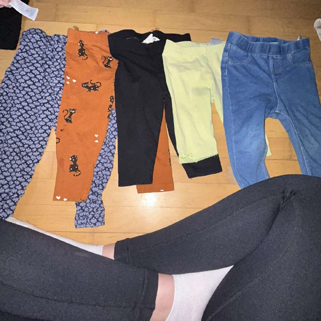 Flick byxor och leggins  - 90