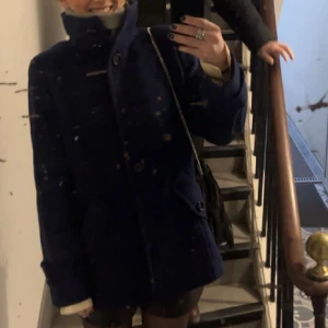 Gil Bret kappa - Säljer min svin snygga Gil Bret kappa i kashmirblanding💗 Köpte för ca 3500kr och den är i nyskick!! 