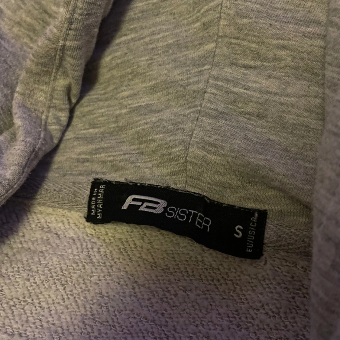 FBsister grå zip hoodie - 90