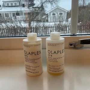 Ola plex  - Schampo och balsam från olaplex. På bilderna ser man hur mycket det är kvar, säljer då jag har annat schampo och balsam som jag tycker om mer ❤️